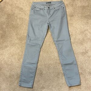 Prana Kayla size 2, 28 inseam, silver blue